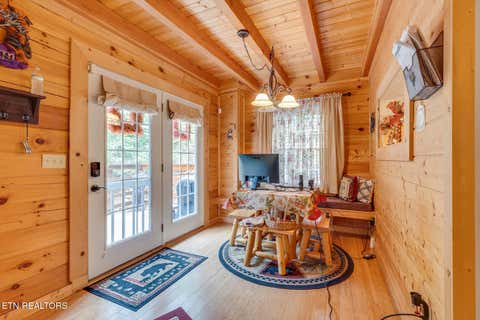 Tiny photo for 1121 Turkey Ridge Way, Seymour, TN 37865 (MLS # 1347605)
