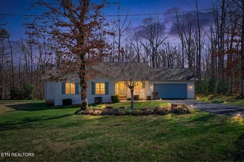 Photo of 82 Scott Creek Rd, Crossville, TN 38571 (MLS # 1332056)