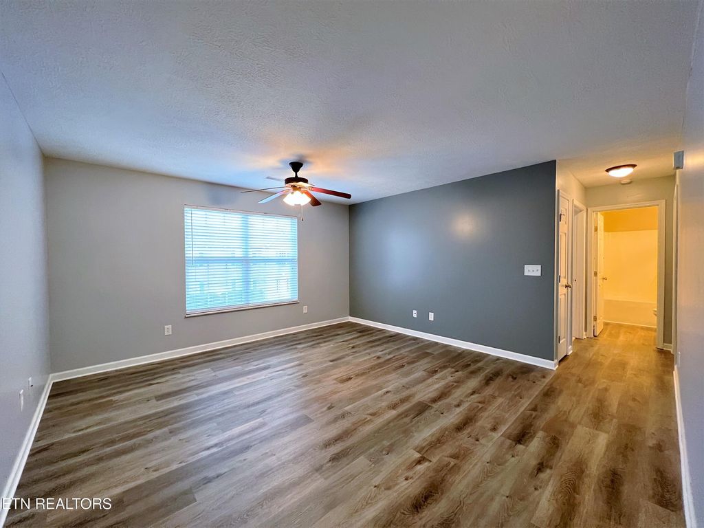 Photo of 1637 Maple View Way, Knoxville, TN 37918 (MLS # 1327692)