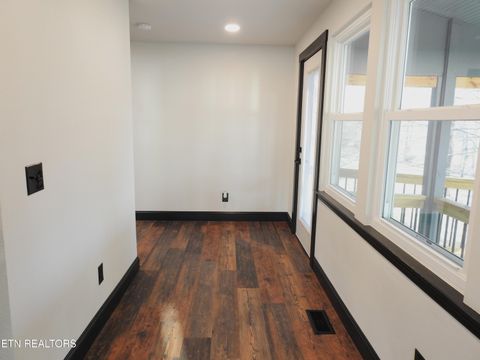 Tiny photo for 254 Karen Drive, Spring City, TN 37381 (MLS # 1329881)