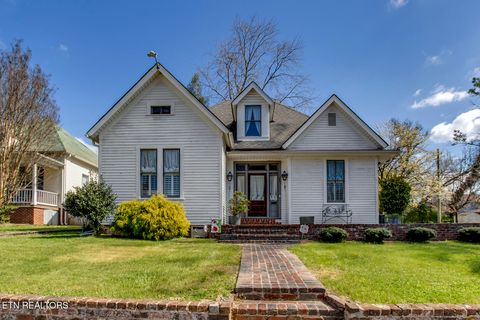 Photo of 601 Ingleside Ave, Athens, TN 37303 (MLS # 1333826)