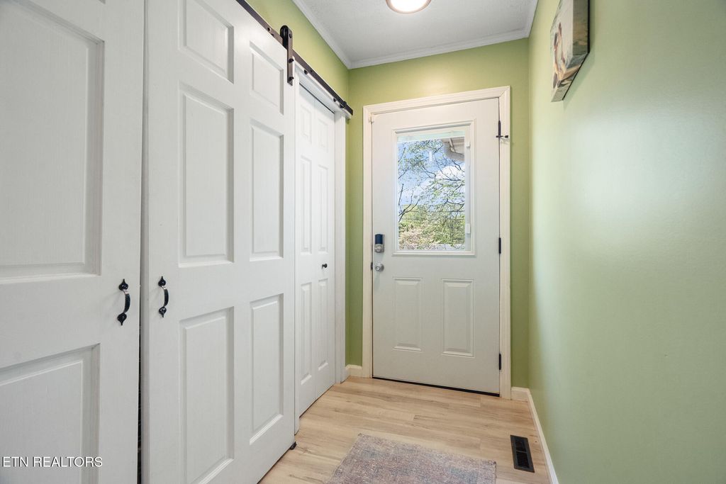 Photo of 1515 Charles Drive, Knoxville, TN 37918 (MLS # 1338923)
