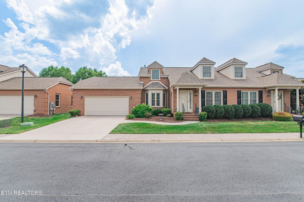 Photo of 7622 St Baron Way, Powell, TN 37849 (MLS # 1312340)