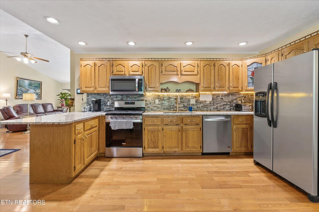Photo of 330 Carriage Drive, Crossville, TN 38555 (MLS # 1317334)