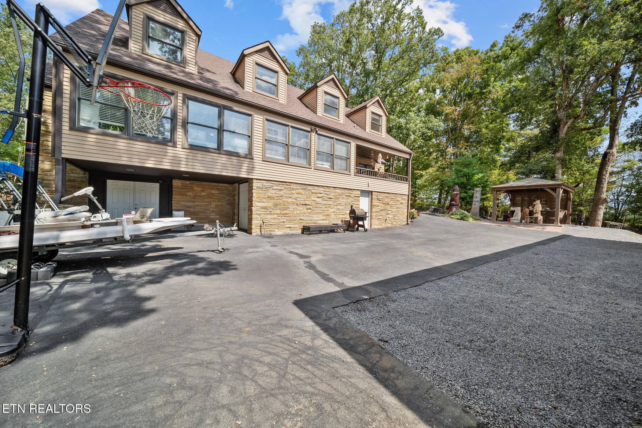 116 John L Marshall Drive