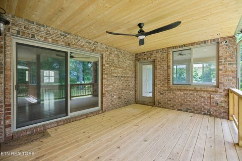 Tiny photo for 54 Fairway Court, Crossville, TN 38571 (MLS # 1343093)