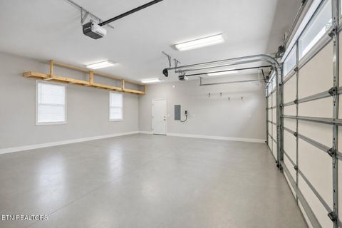 Tiny photo for 54 Fairway Court, Crossville, TN 38571 (MLS # 1343093)