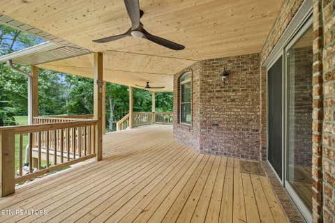 Tiny photo for 54 Fairway Court, Crossville, TN 38571 (MLS # 1343093)