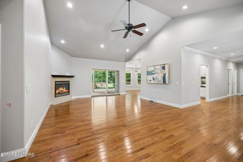 Tiny photo for 54 Fairway Court, Crossville, TN 38571 (MLS # 1343093)