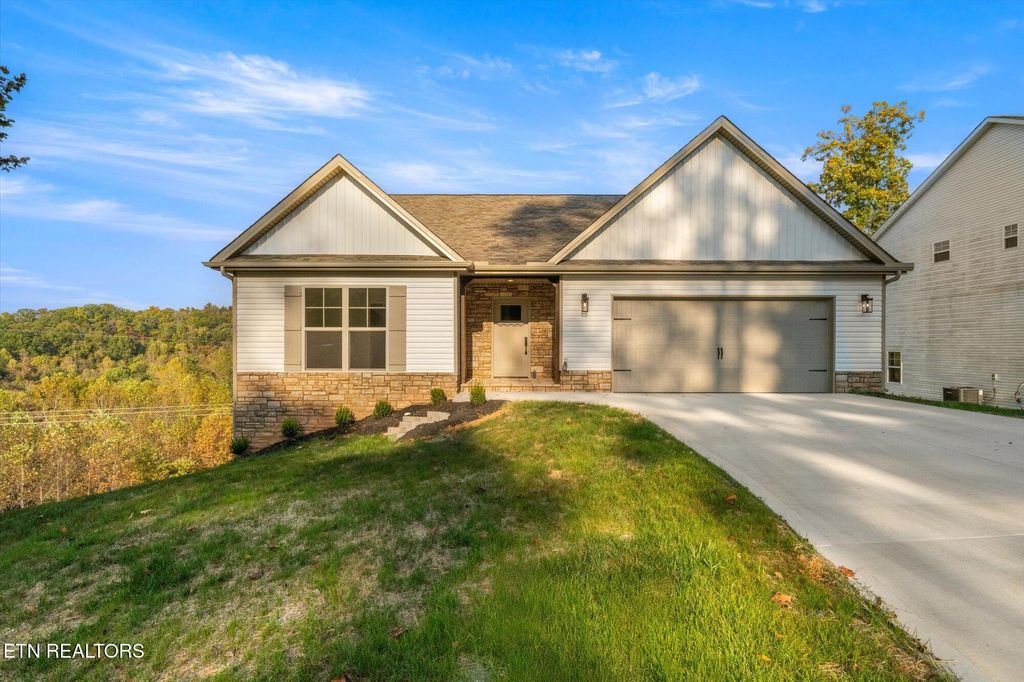 Photo of 3974 Mountain Vista Rd, Knoxville, TN 37931 (MLS # 1313094)