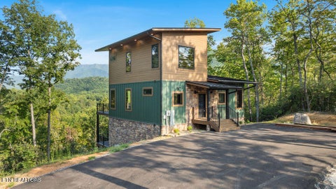 Tiny photo for 2661 Switch Back Way, Cosby, TN 37722 (MLS # 1355700)