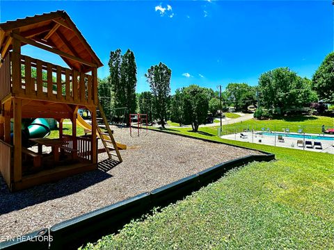 Tiny photo for 34 Highway 73, Townsend, TN 37882 (MLS # 1329620)