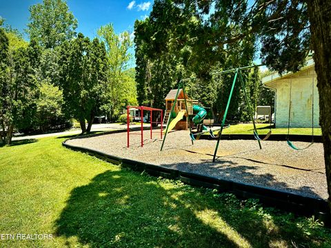 Tiny photo for 34 Highway 73, Townsend, TN 37882 (MLS # 1329620)