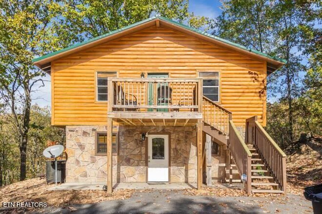 Photo of 3041 Engle Town Rd, Sevierville, TN 37862 (MLS # 1314064)