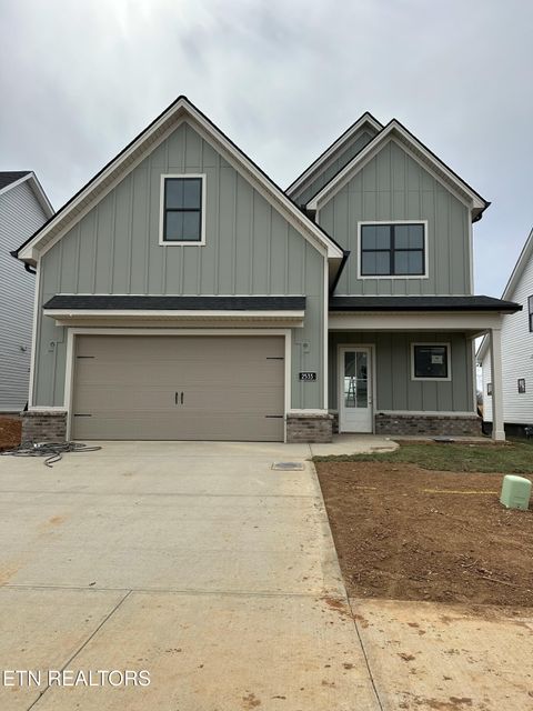 2533 Maroon Bells Rd Knoxville TN 37932
