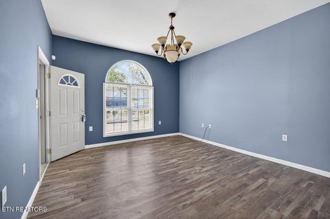 Tiny photo for 508 E Woodland Ave, Knoxville, TN 37917 (MLS # 1337124)
