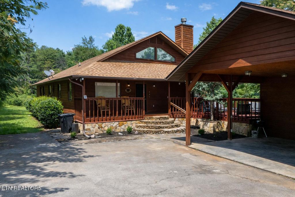 Photo of 1463 Red Cedar Lane, Sevierville, TN 37876 (MLS # 1329243)