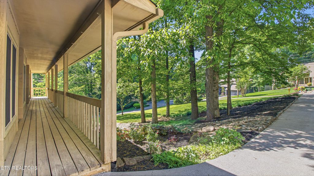 Photo of 8716 Dunaire Drive, Knoxville, TN 37923 (MLS # 1340812)