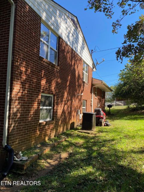 Tiny photo for 1011 Honeysuckle Drive, Newport, TN 37821 (MLS # 1338526)