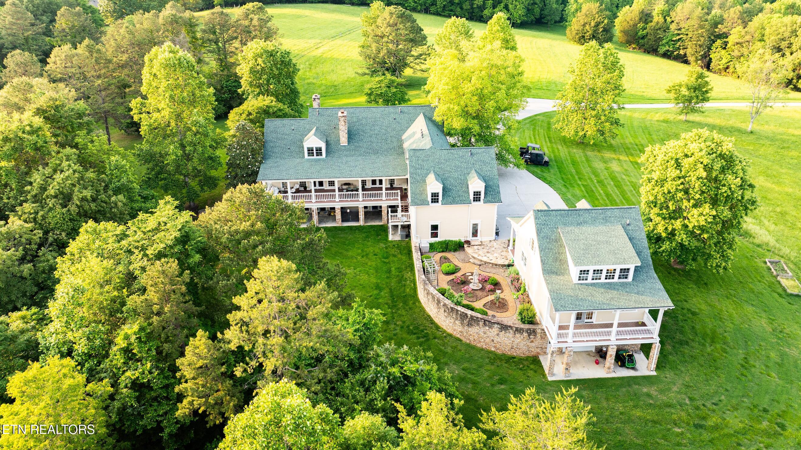 2209 Diggs Rd