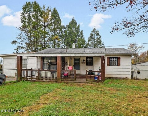 Tiny photo for 111 Raymond Bingham Rd, Oakdale, TN 37829 (MLS # 1355757)