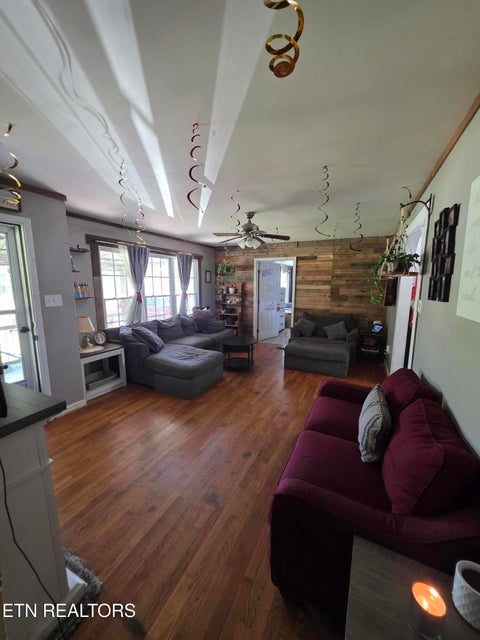 Tiny photo for 111 Raymond Bingham Rd, Oakdale, TN 37829 (MLS # 1355757)