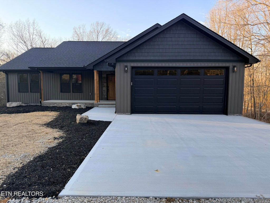 Photo of 201 Grand Pappy Lane, Oneida, TN 37841 (MLS # 1327126)