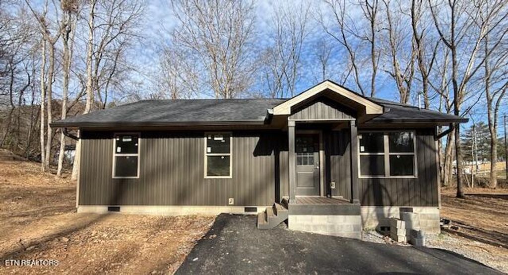 Photo of 503 Hillcrest St, Clinton, TN 37716 (MLS # 1326024)