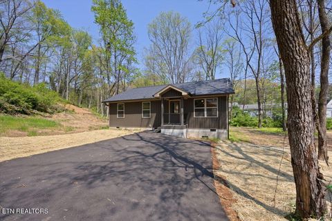Photo of 503 Hillcrest St, Clinton, TN 37716 (MLS # 1326024)