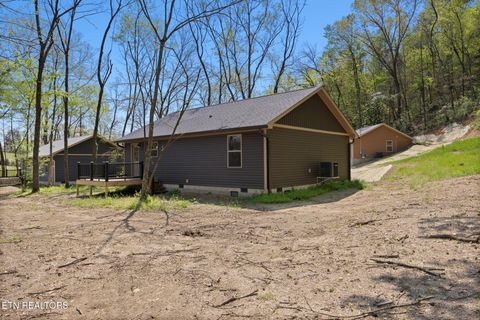 Tiny photo for 503 Hillcrest St, Clinton, TN 37716 (MLS # 1326024)