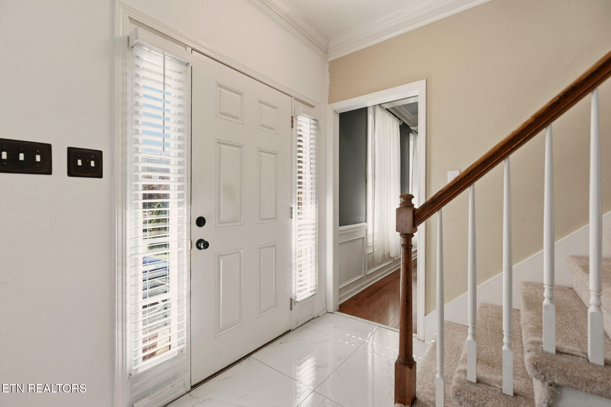 7614 Misty View Lane