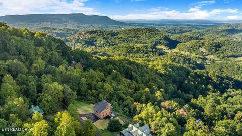 Tiny photo for 2415 Majestic View Way, Sevierville, TN 37862 (MLS # 1317449)