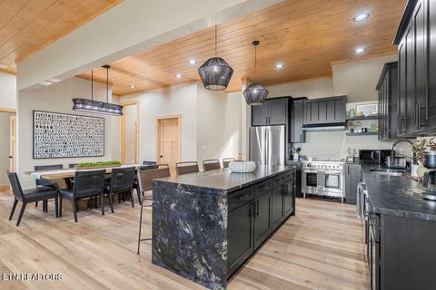 Tiny photo for 2415 Majestic View Way, Sevierville, TN 37862 (MLS # 1317449)