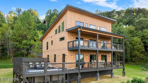 Tiny photo for 2415 Majestic View Way, Sevierville, TN 37862 (MLS # 1317449)