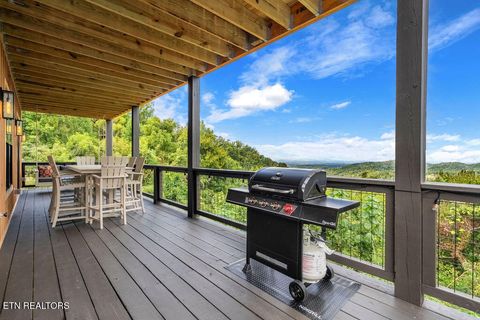 Tiny photo for 2415 Majestic View Way, Sevierville, TN 37862 (MLS # 1317449)