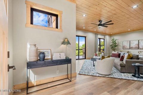 Tiny photo for 2415 Majestic View Way, Sevierville, TN 37862 (MLS # 1317449)
