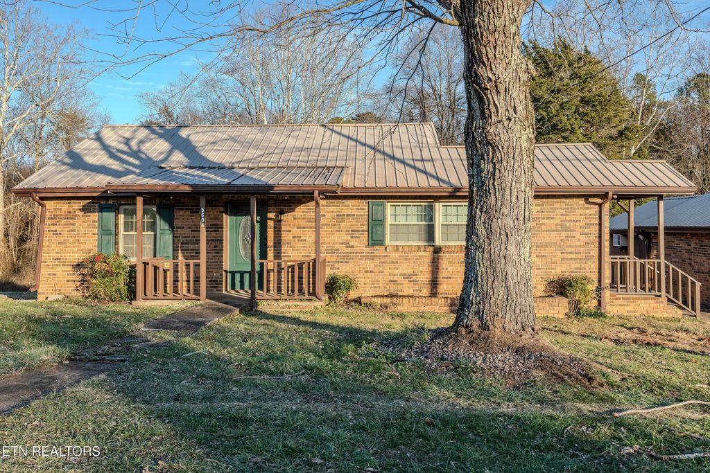 Photo of 5604 W W Martin Mill Pike, Knoxville, TN 37920 (MLS # 1328105)