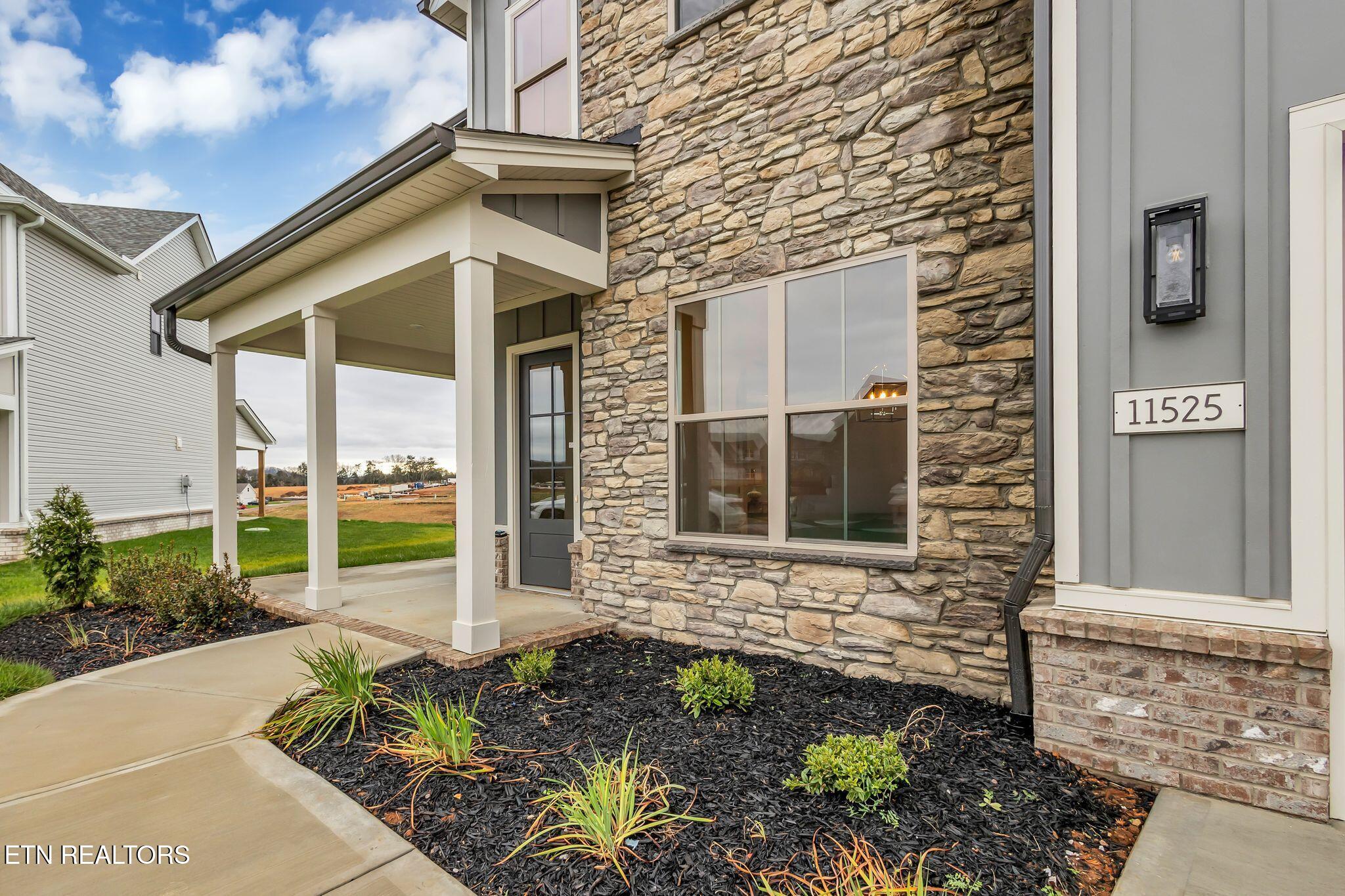 11525 Sierra Nevada Lane