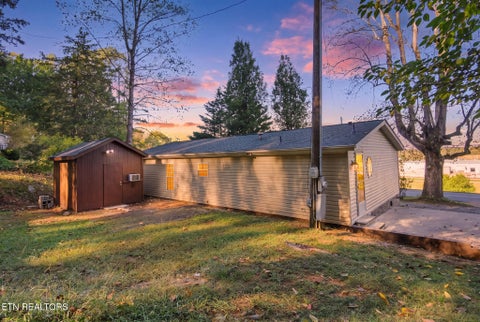 Tiny photo for 2605 Lee Hwy, Athens, TN 37303 (MLS # 1359808)