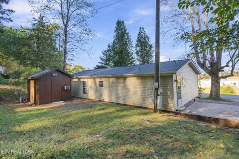 Tiny photo for 2605 Lee Hwy, Athens, TN 37303 (MLS # 1359808)