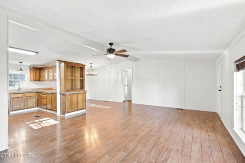Tiny photo for 2605 Lee Hwy, Athens, TN 37303 (MLS # 1359808)
