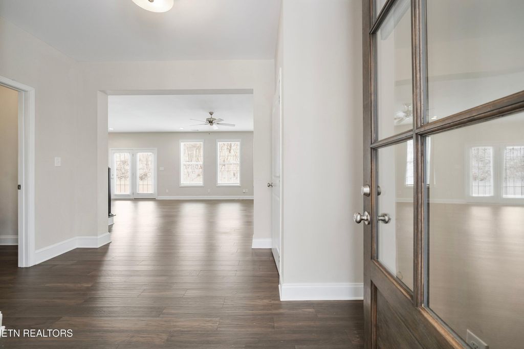 Photo of 4945 Creek Bank Drive, Knoxville, TN 37920 (MLS # 1328456)