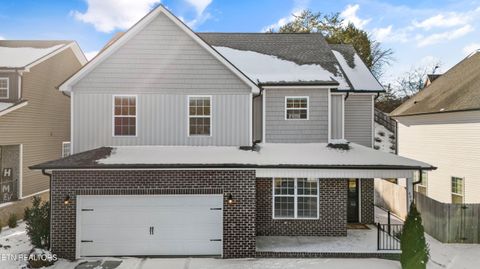 Photo of 4945 Creek Bank Drive, Knoxville, TN 37920 (MLS # 1328456)