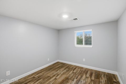 Tiny photo for 707 Wright St, Sweetwater, TN 37874 (MLS # 1328262)