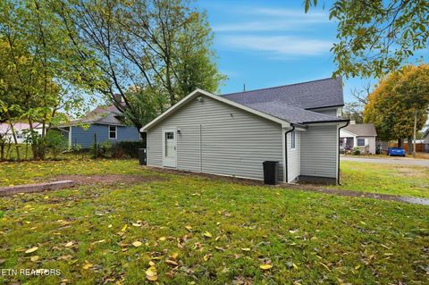 Tiny photo for 707 Wright St, Sweetwater, TN 37874 (MLS # 1328262)