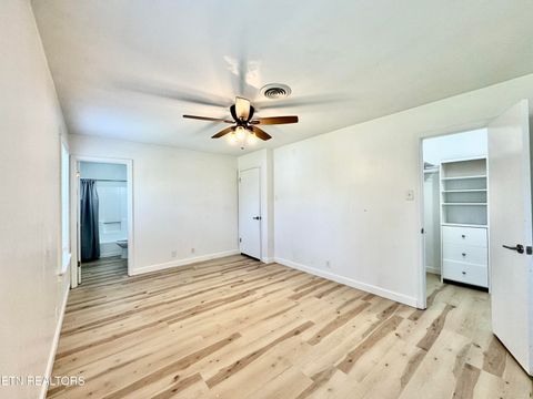Photo of 1316 Graycreek Lane, Knoxville, TN 37923 (MLS # 1318690)