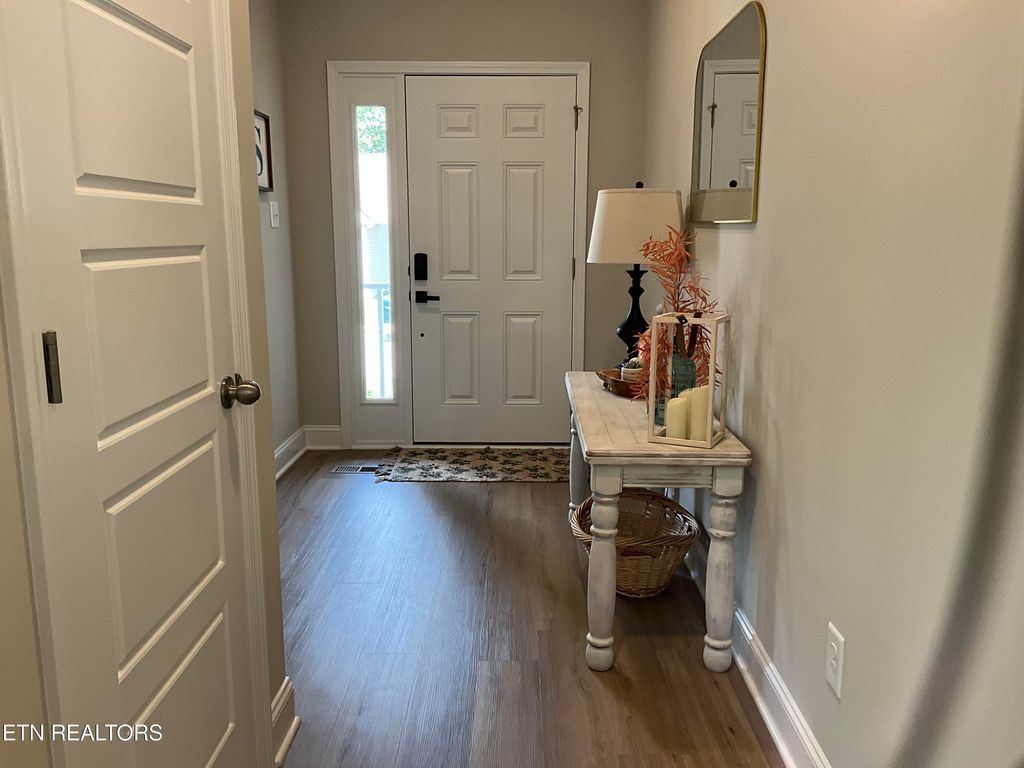 Photo of 7613 Honey Oaks Rd, Corryton, TN 37721 (MLS # 1313239)