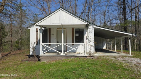 Photo of 655 Coal Hill Rd, Harriman, TN 37748 (MLS # 1359148)