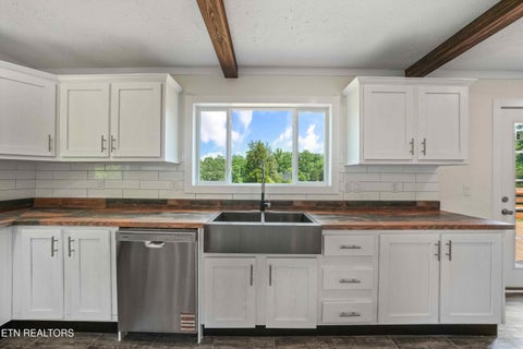 Tiny photo for 8200 Burnell Lane, Knoxville, TN 37920 (MLS # 1346003)