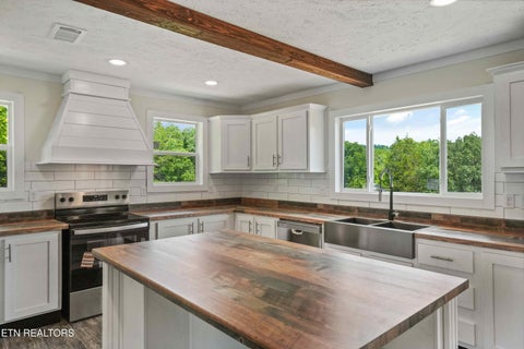 Tiny photo for 8200 Burnell Lane, Knoxville, TN 37920 (MLS # 1346003)